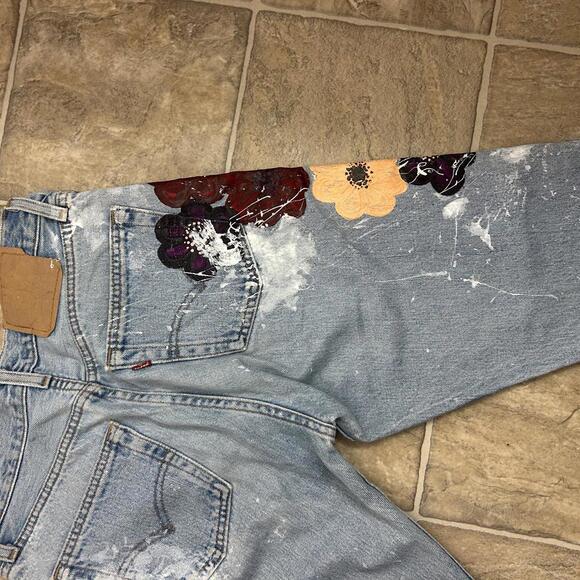 Levi’s Vintage 501 Button Fly Hand Painted Floral Jeans Straight Leg Art Small - Picture 7 of 11